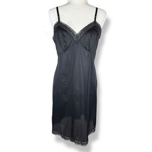 Vintage‎ Vanity Fair Babydoll Satin Lace Slip Dress Fits Size Medium Lingerie